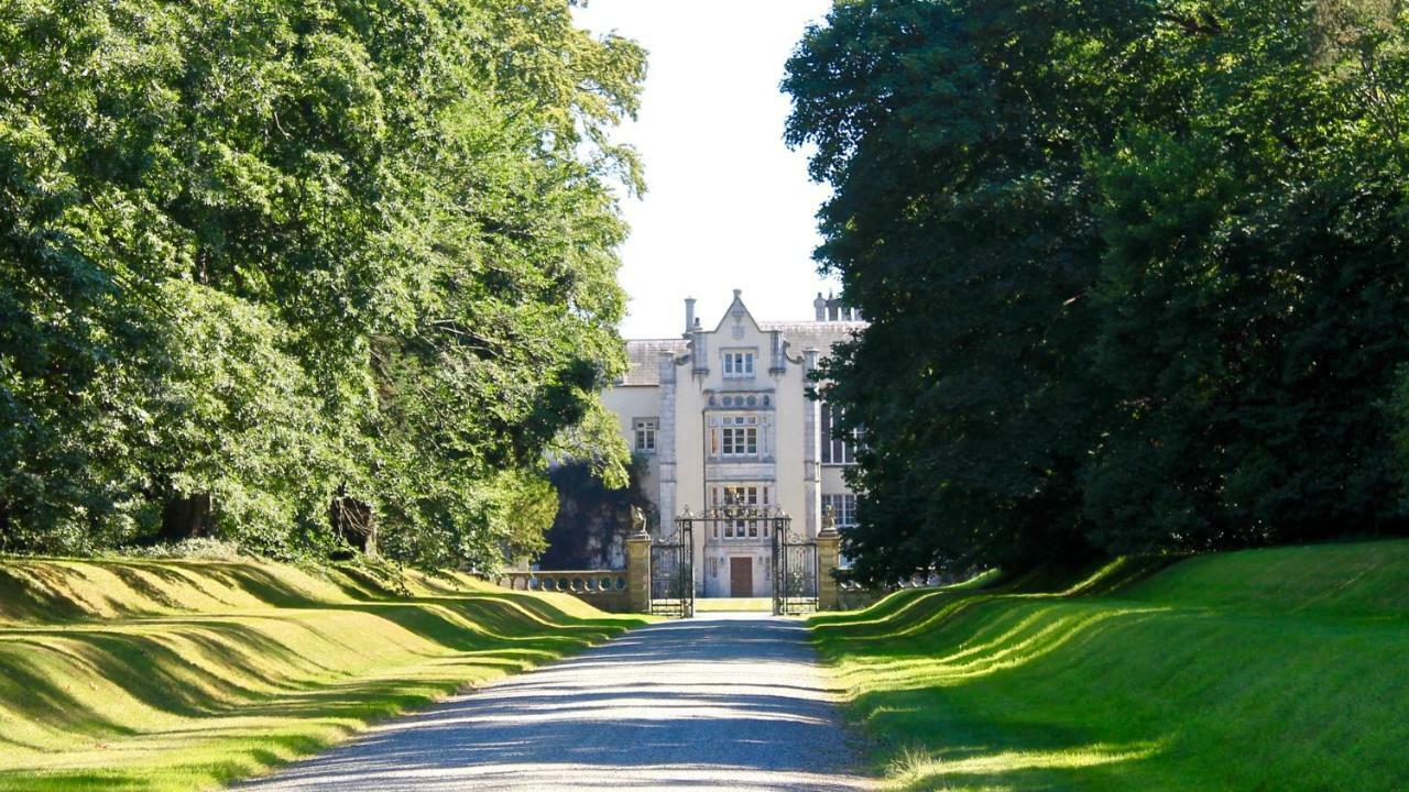 The Nook County Dublin Guest House Exterior photo