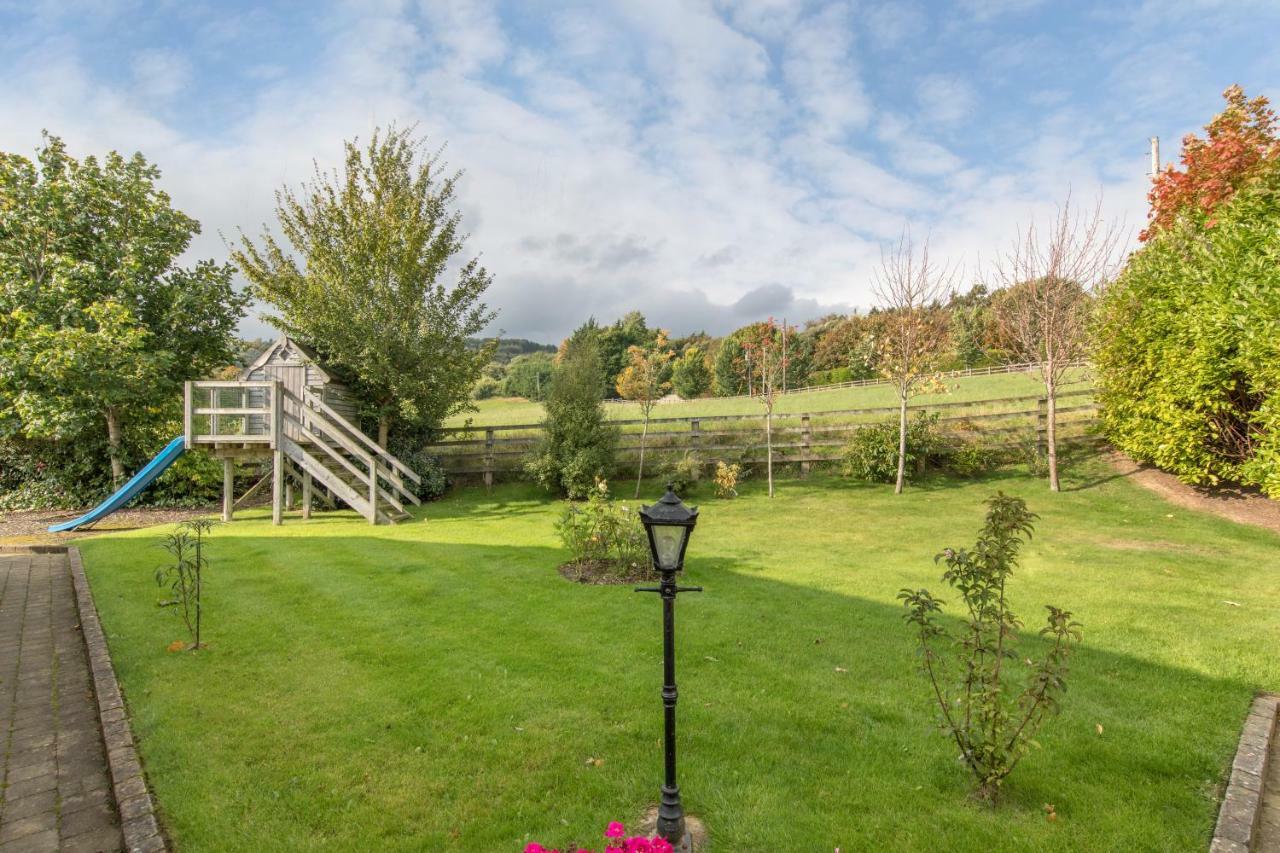 The Nook County Dublin Guest House Exterior photo